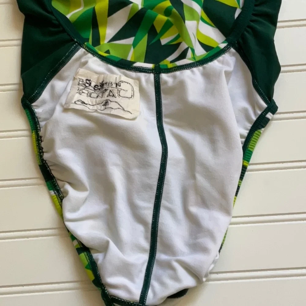 Nike One Piece Swimsuit.  Nike size 32 fixed Back